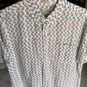 J. Crew - men’s Large, classic fit, linen short sleeve button down shirt